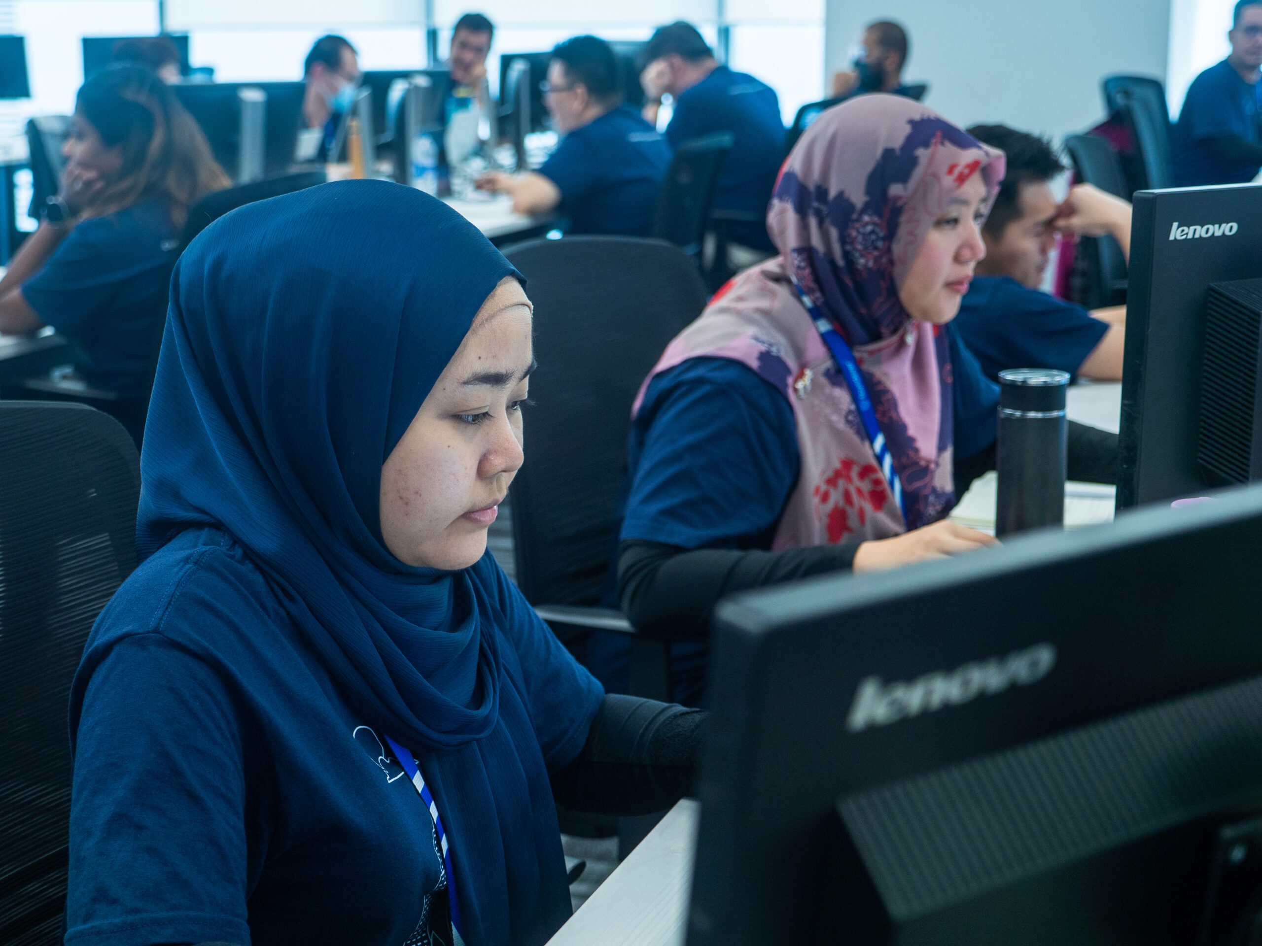 Cách tính lương tại Malaysia: EPF, SOCSO, EIS và thuế PCB (2026)