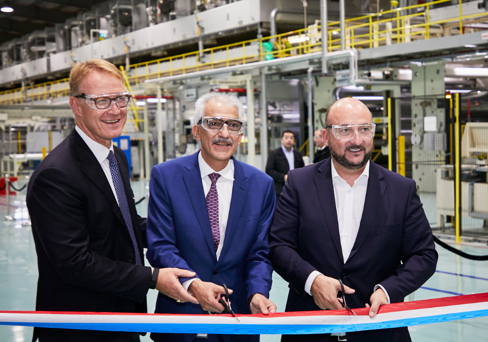 Avery-Dennison-nhan-vien (5).png