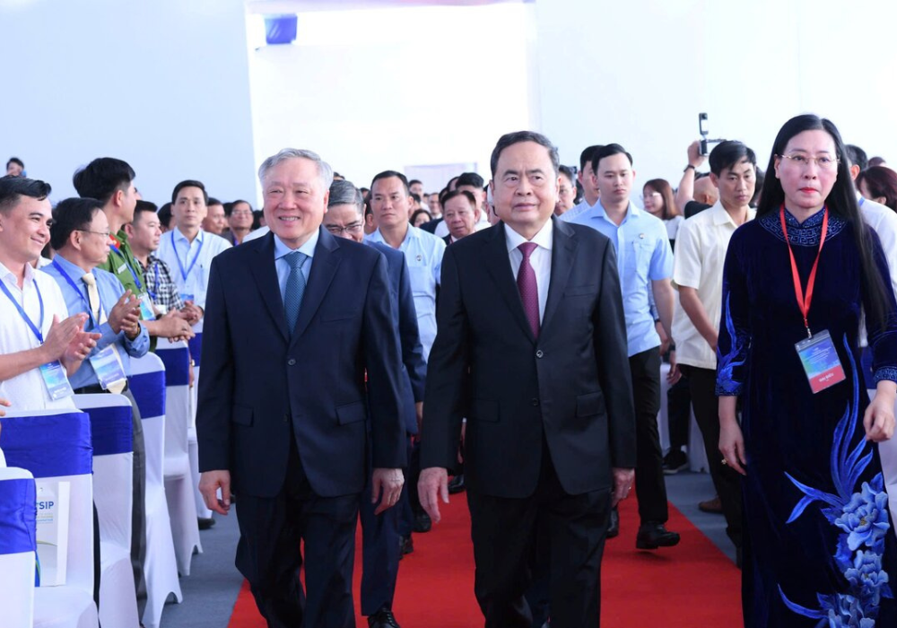 VSIP-nhan-vien (3).png