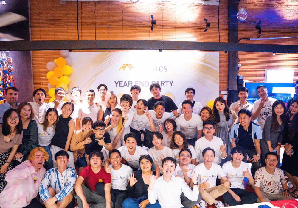 Arches-nhan-vien (5) (1).png