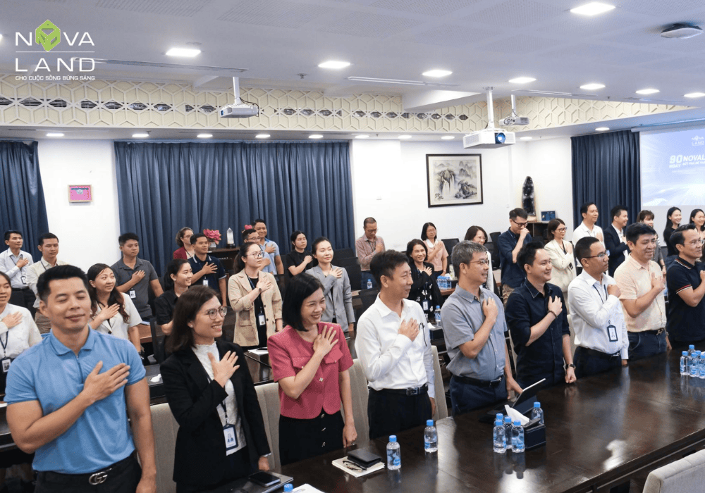 novaland-van-phong-2.png