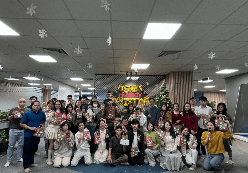 HayHay-nhan-vien (5) (1).png