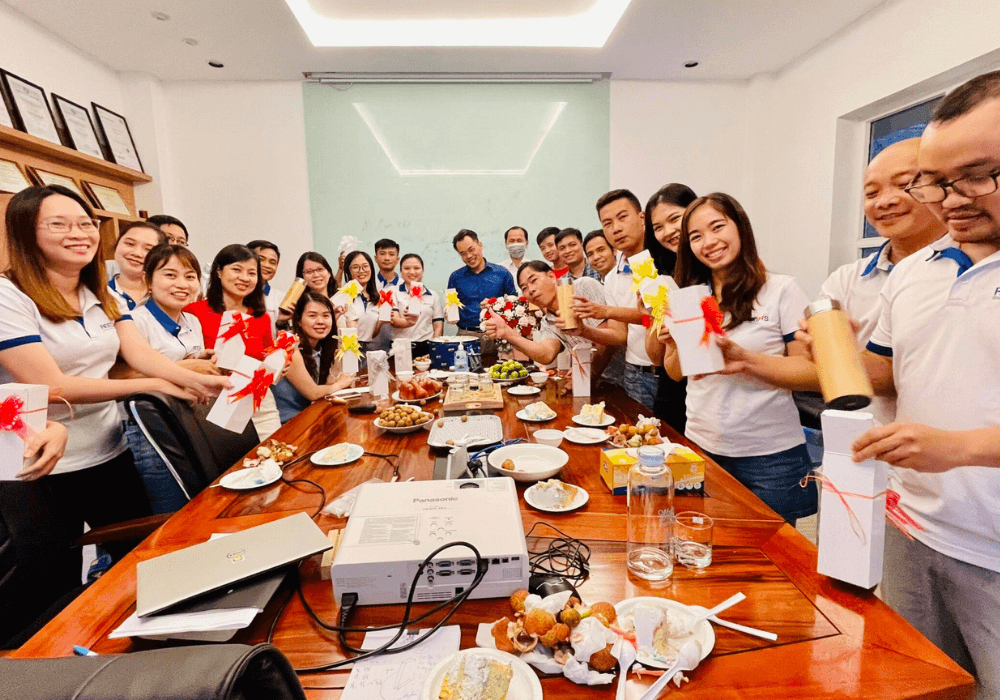 Reecons-Engineering-nhan-vien (6) (1).png