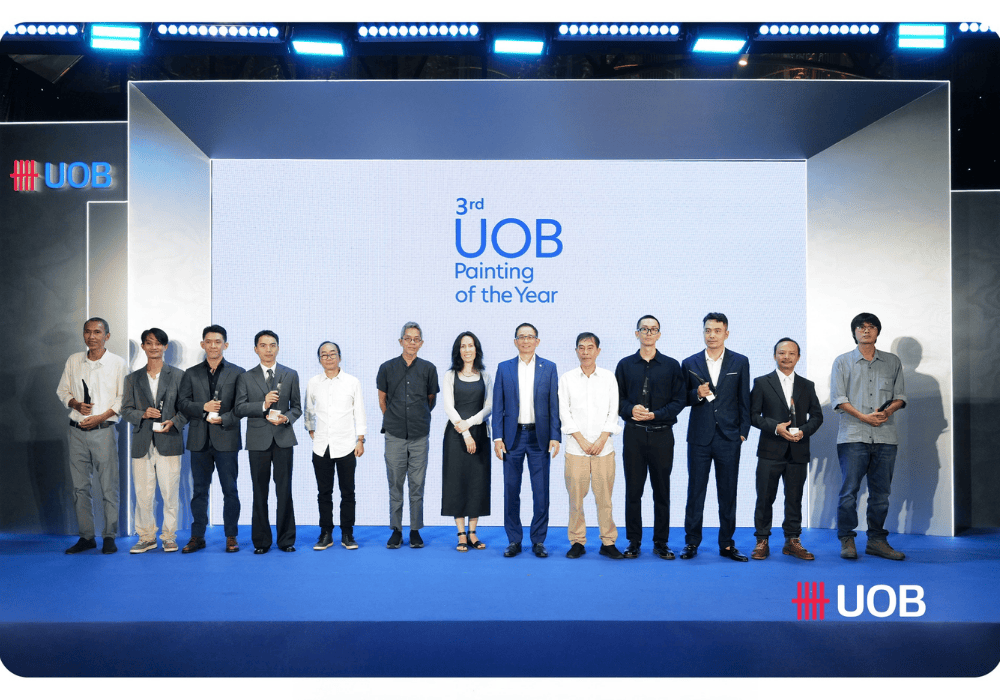 uob-nhan-vien-5.png