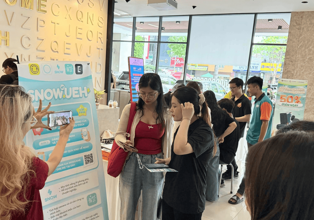 snow-corp-nhan-vien.png