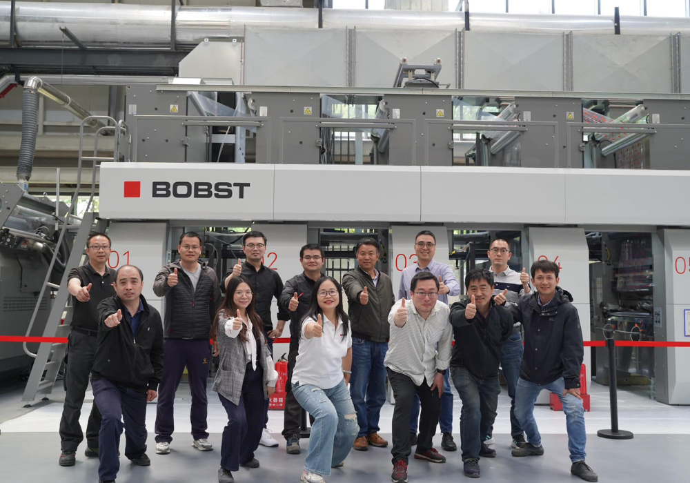BOBST-Viet-Nam-nhan-vien (2).png