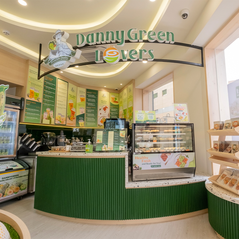 DANNYGREEN BIOMARKT2.jpg