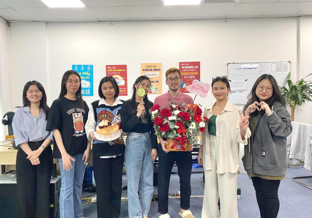 CS-Group-nhan-vien (1).png