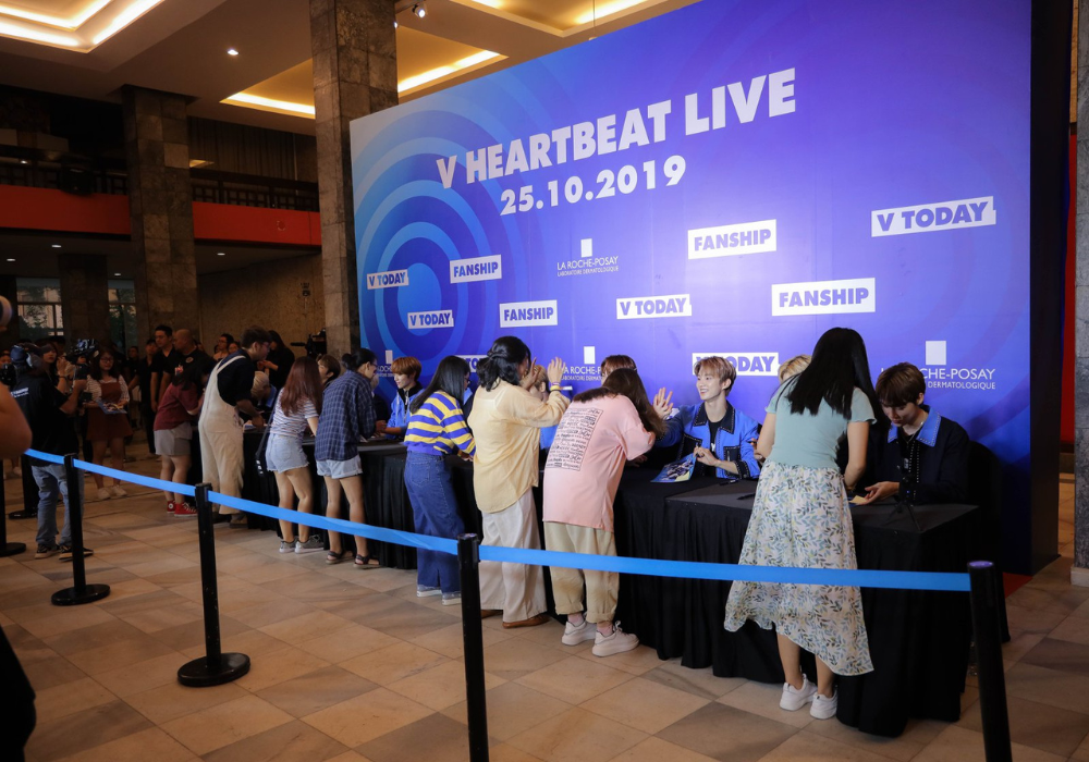 Buzz-Communication-Event (4).png