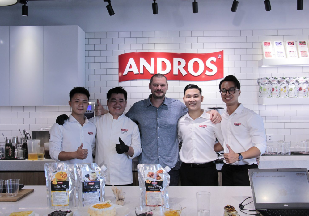 Andros-nhan-vien (4).png