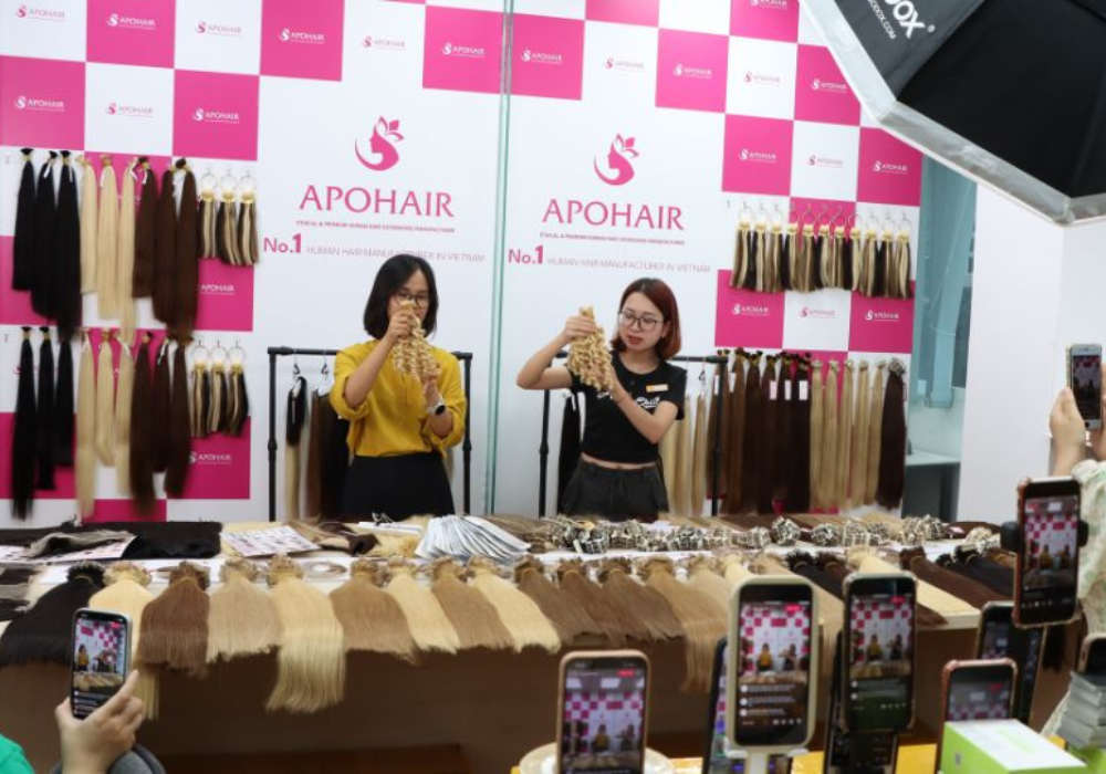 ApoHair-nhan-vien (2).png