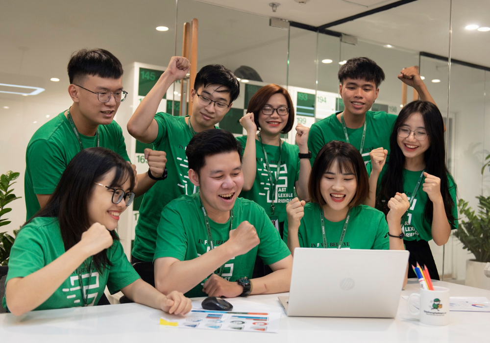 GHTK-nhan-vien (1).png