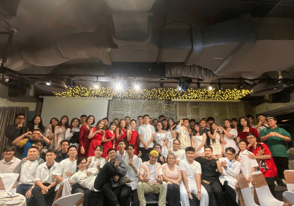 FOREST-MUSIC-GROUP-nhan-vien (1).png