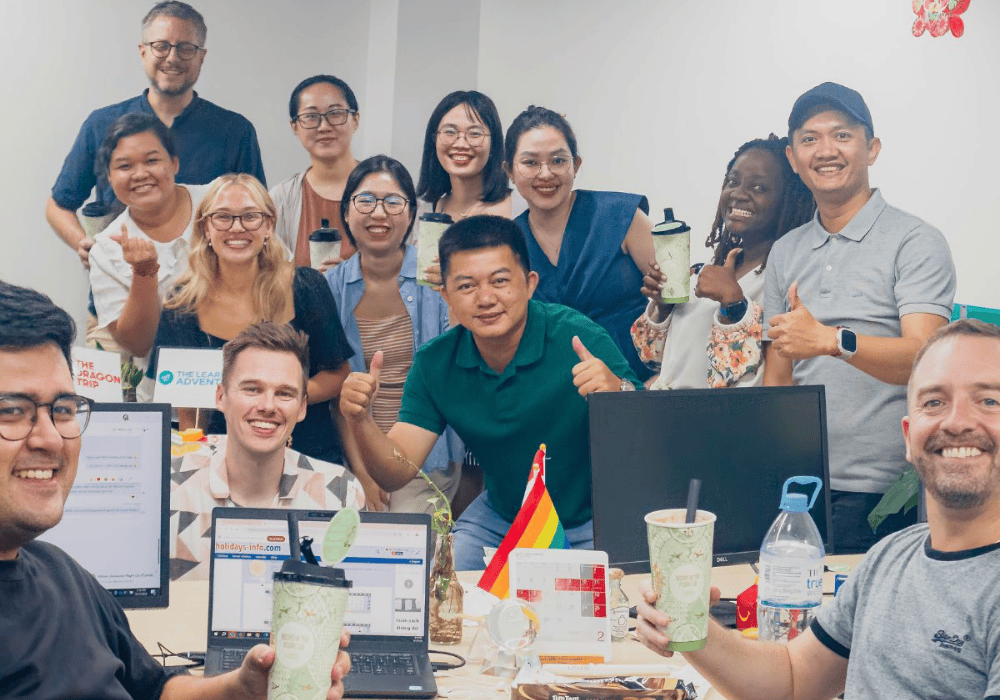 transforma-travel-group-nhan-vien-2.png