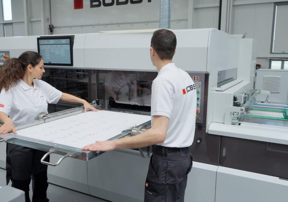 BOBST-Viet-Nam-nhan-vien (4).png