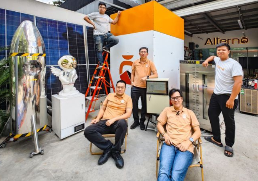 Alterno-nhan-vien (1).png