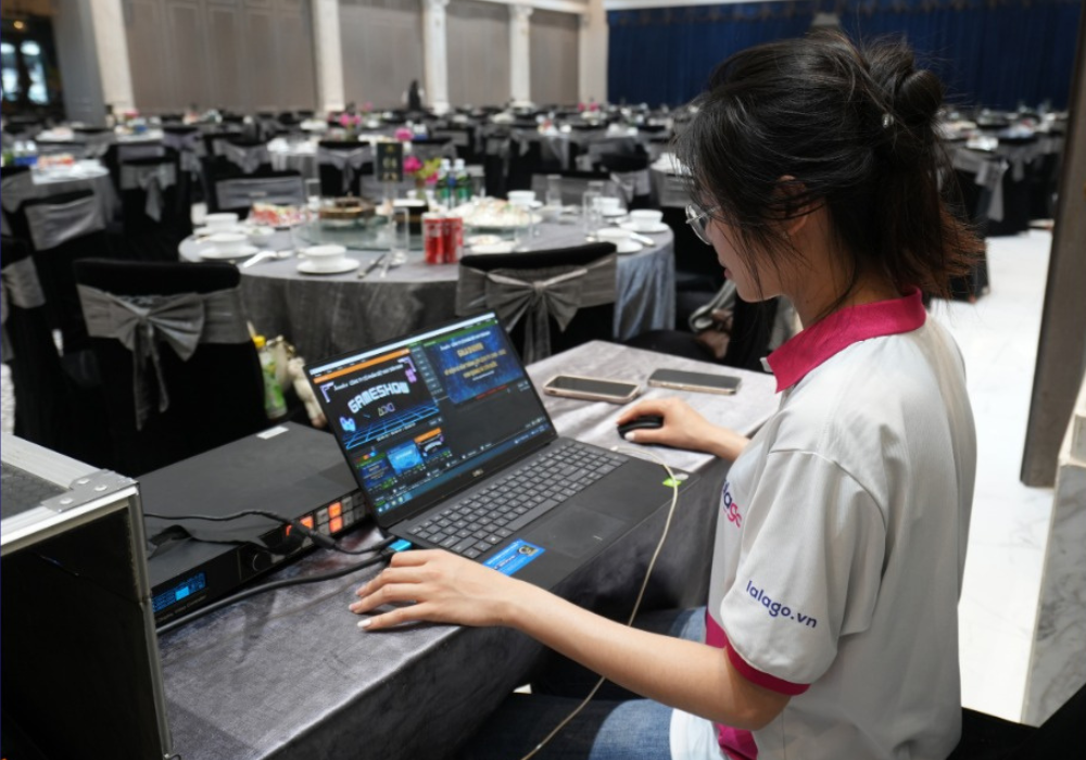 Lalago-nhan-vien (4).png