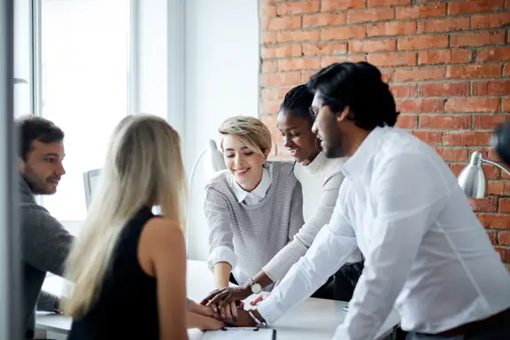 #10 Ways to Create Lasting Relationships with Employee Alumni-002