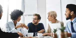 #10 Ways to Help Employees Overcome Workplace Politics-004