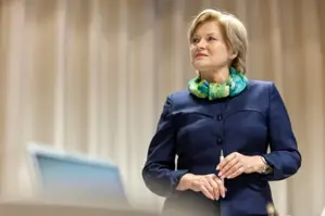 What is an executive? Roles and responsibilities explained-006