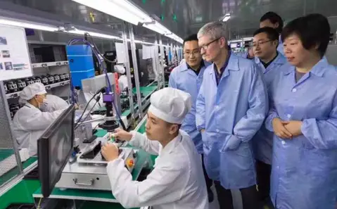 Foxconn chuyển một phần sản xuất Apple sang Việt Nam từ Trung Quốc-001
