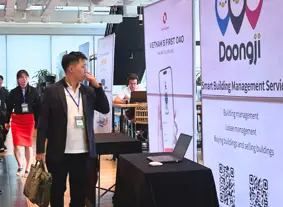 Big Corps or Startups - Which to Choose as a Vietnamese Returnee?-003