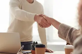 A Comprehensive Guide: What is Assistant Manager?-003