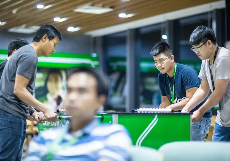 Working at Grab Singapore: Company History, Culture, Benefits, and Leadership-002