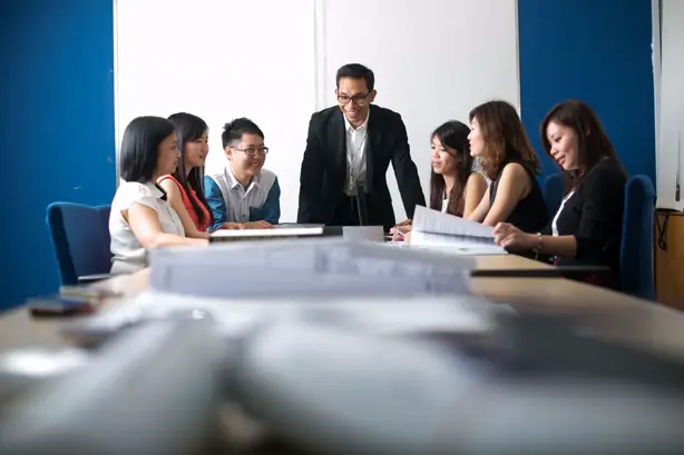 Working at Surbana Jurong Singapore: Company Culture, Benefits, and Leadership-001