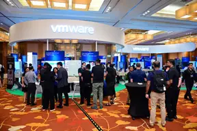 Working at VMware Singapore: Culture, Benefits, & Leadership-001
