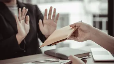 Bí quyết để từ chối khéo mà không mích lòng-002