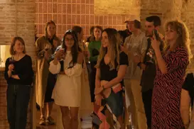 Flodesk: Tận hưởng Chế Độ Lương Thưởng và Văn Hóa Công Ty Độc Đáo-007