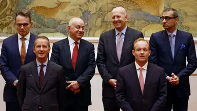 Working at Goldman Sachs Singapore: Company Culture, Benefits, and Leadership-004