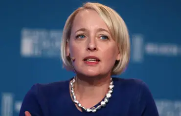 Working at Accenture Singapore: Culture, Benefits & Leadership-003