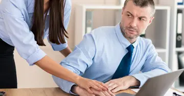 Quấy Rối Tình Dục trong Môi Trường Công Sở: Cách Ngăn Chặn và Xử lý Sau Sự Cố-003