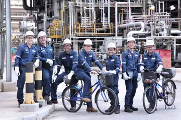 Working at ExxonMobil Asia Pacific: Company Culture, Benefits, and Leadership-002